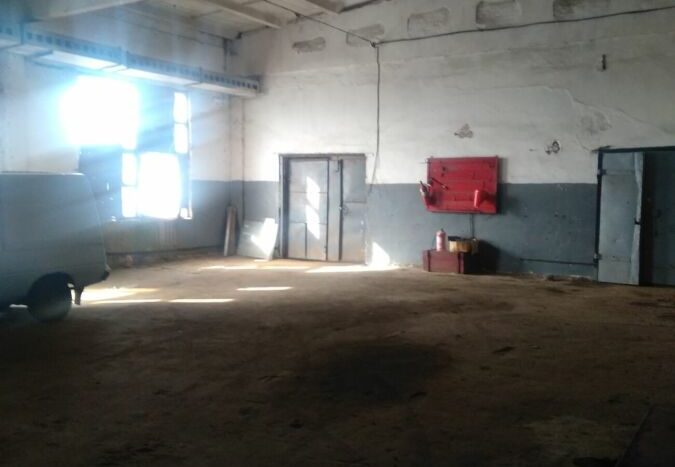 Production warehouse