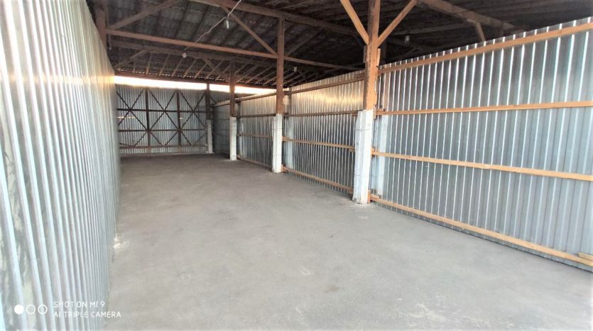 Discount 50 percent. 80 m2 Insulated warehouse - room with ramp / offices - 3