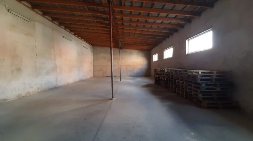Rent - Dry warehouse, 800 sq.m., Izmail