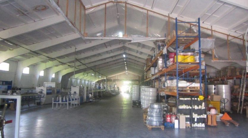 Sale - Industrial premises, 1500 sq.m., town of Milaya