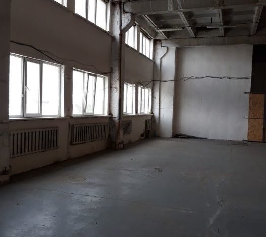 Rent - Warm warehouse, 2050 sq.m., Kiev