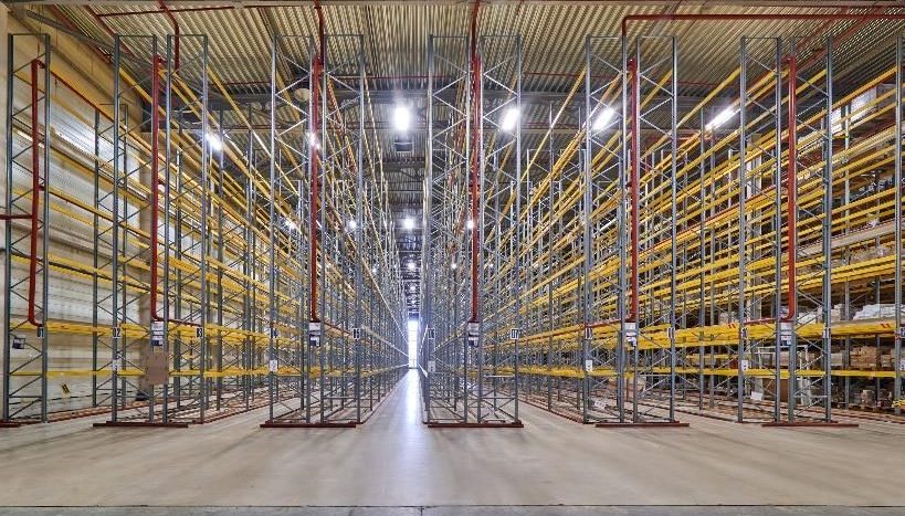Rent - Warm warehouse, 2800 sq.m., Pesochin