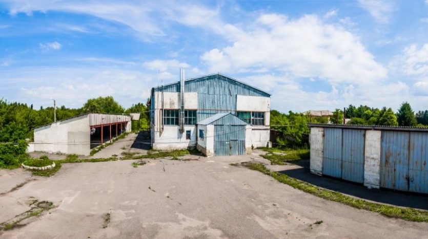Sale - Warm warehouse, 1572 sq.m., Starokonstantinov