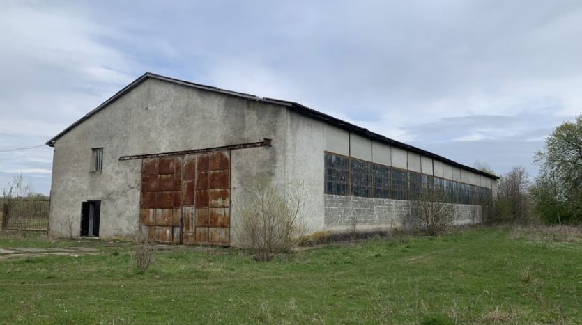 Sale - Dry warehouse, 970 sq.m., Brinj - 2