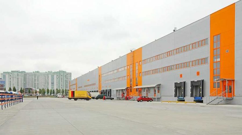Rent - Warm warehouse, 7000 sq.m., Chaika