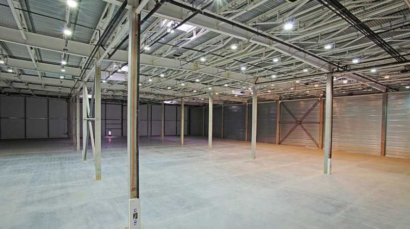 Rent - Warm warehouse, 7000 sq.m., Chaika - 3