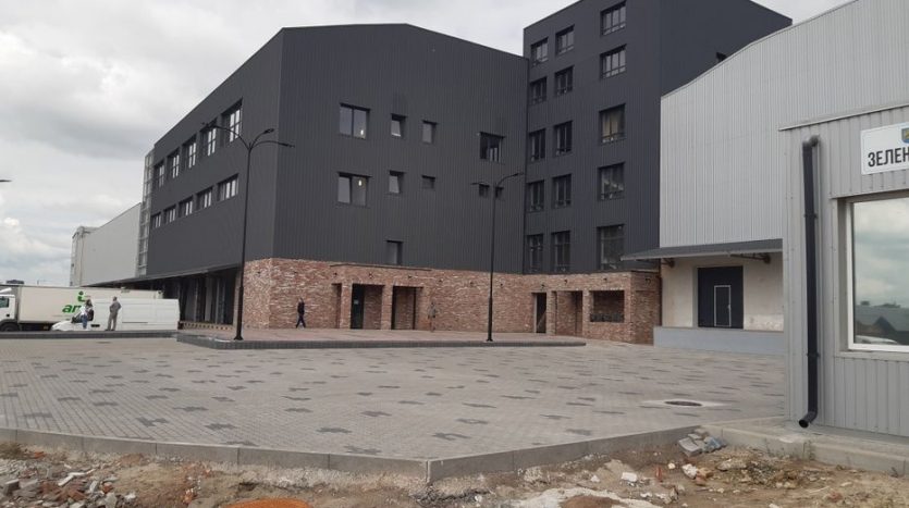 Rent - Warm warehouse, 5000 sq.m., Lviv