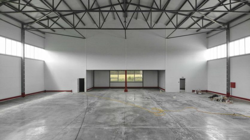 Rent - Dry warehouse, 750 sq.m., Sknilov - 11