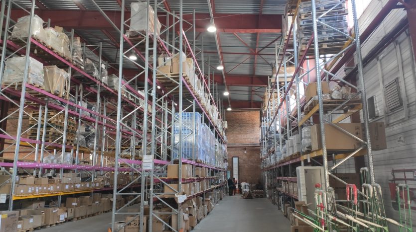 Consignment warehouse in Kyiv, 1100 sq. m. - 2